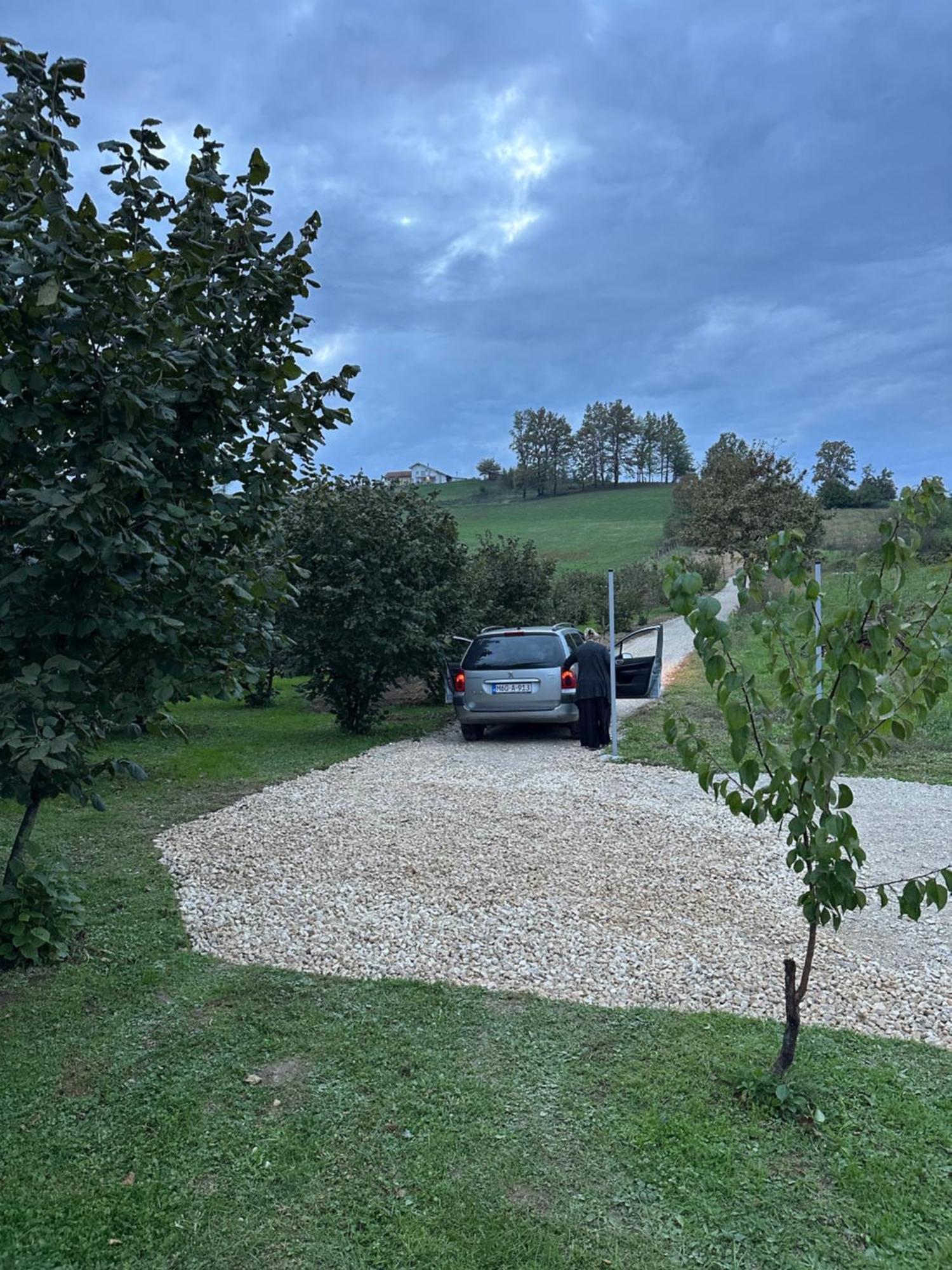 Vikendica Harbas Villa Cazin Luaran gambar
